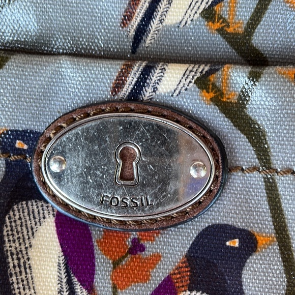 Fossil Key Per crossbody purse - Picture 13 of 16